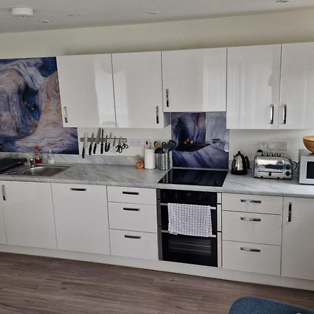 Number 15 Luxurious Two Bedroom Apartment เอกซ์มัธ ภายนอก รูปภาพ