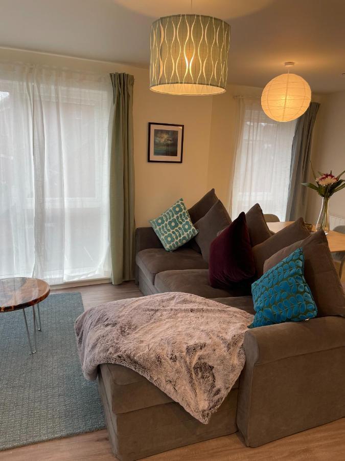 Number 15 Luxurious Two Bedroom Apartment เอกซ์มัธ ภายนอก รูปภาพ