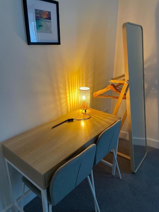 Number 15 Luxurious Two Bedroom Apartment เอกซ์มัธ ภายนอก รูปภาพ