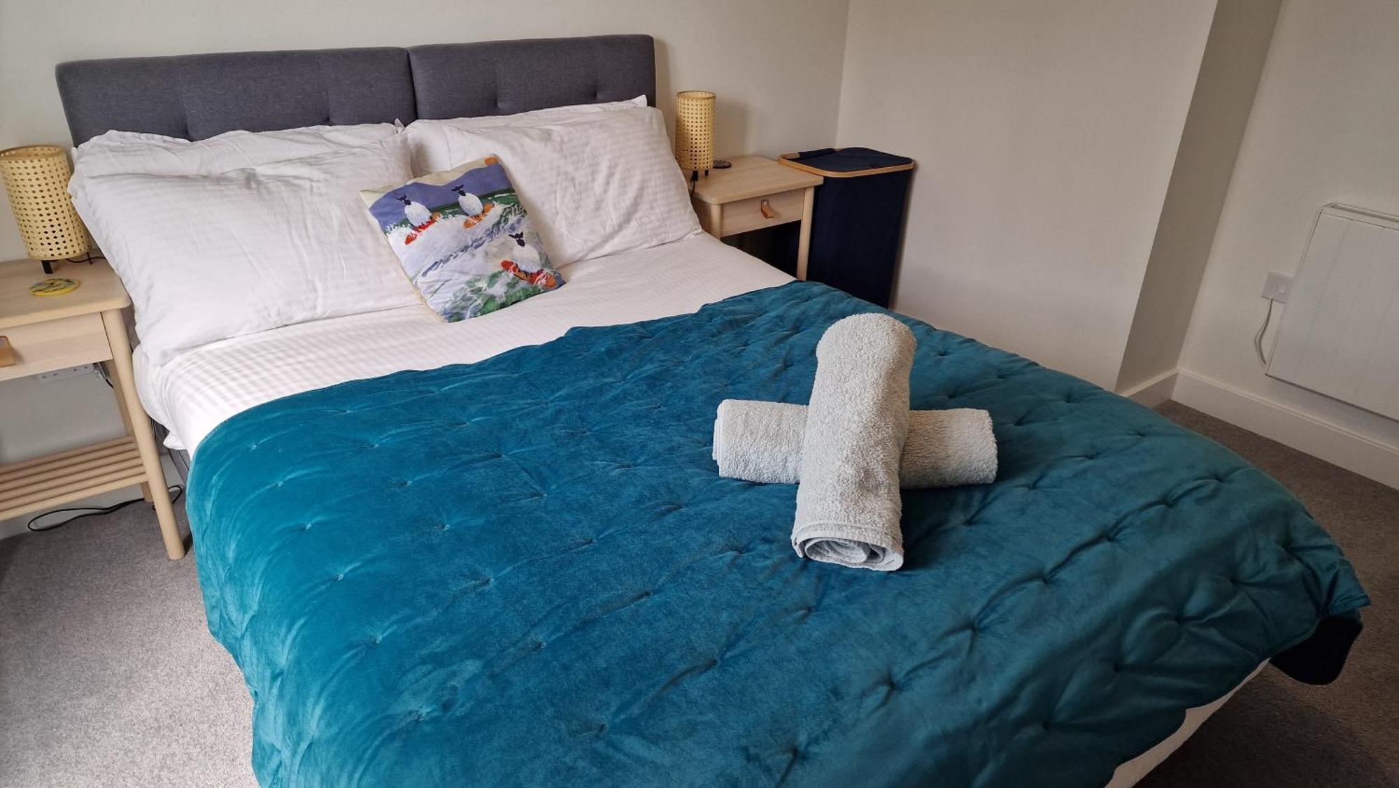 Number 15 Luxurious Two Bedroom Apartment เอกซ์มัธ ภายนอก รูปภาพ